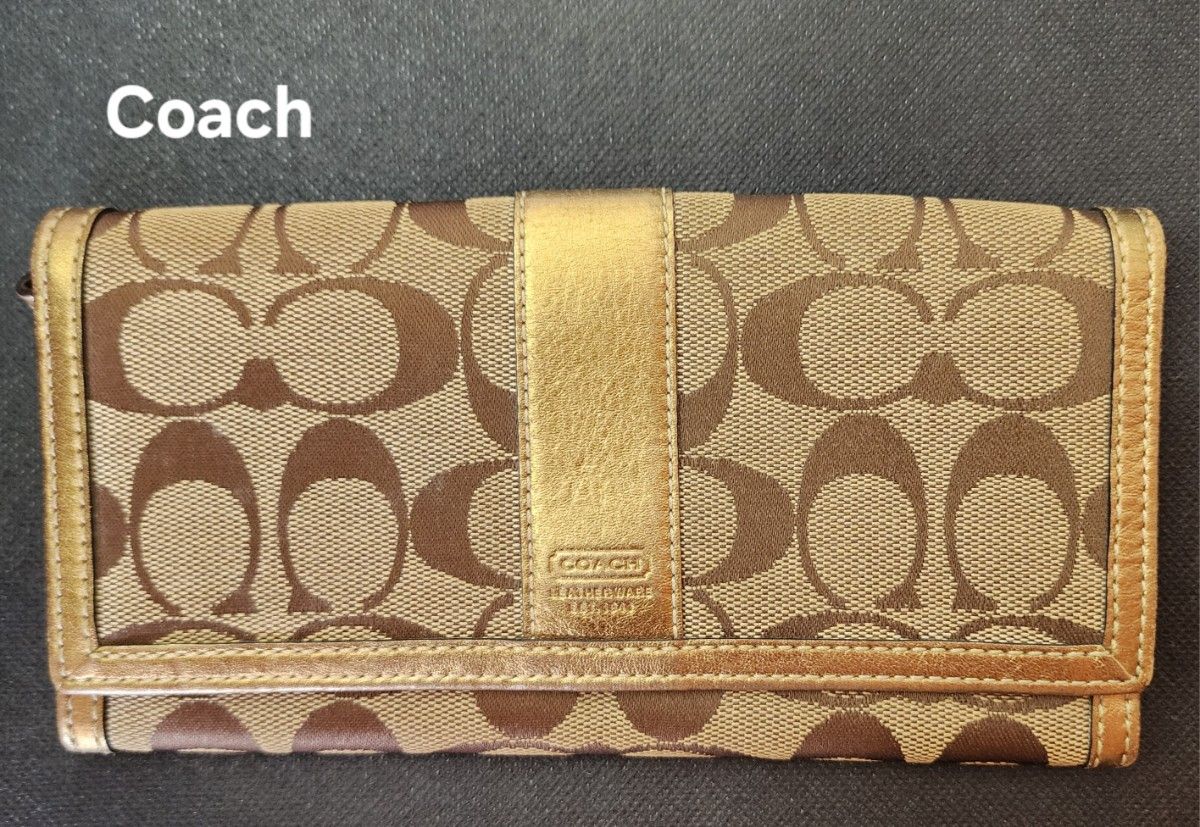 コーチ 長財布 ファスナー 三つ折り ギャザー入り シグネチャー ストライプ COACH 中古　ゴールド