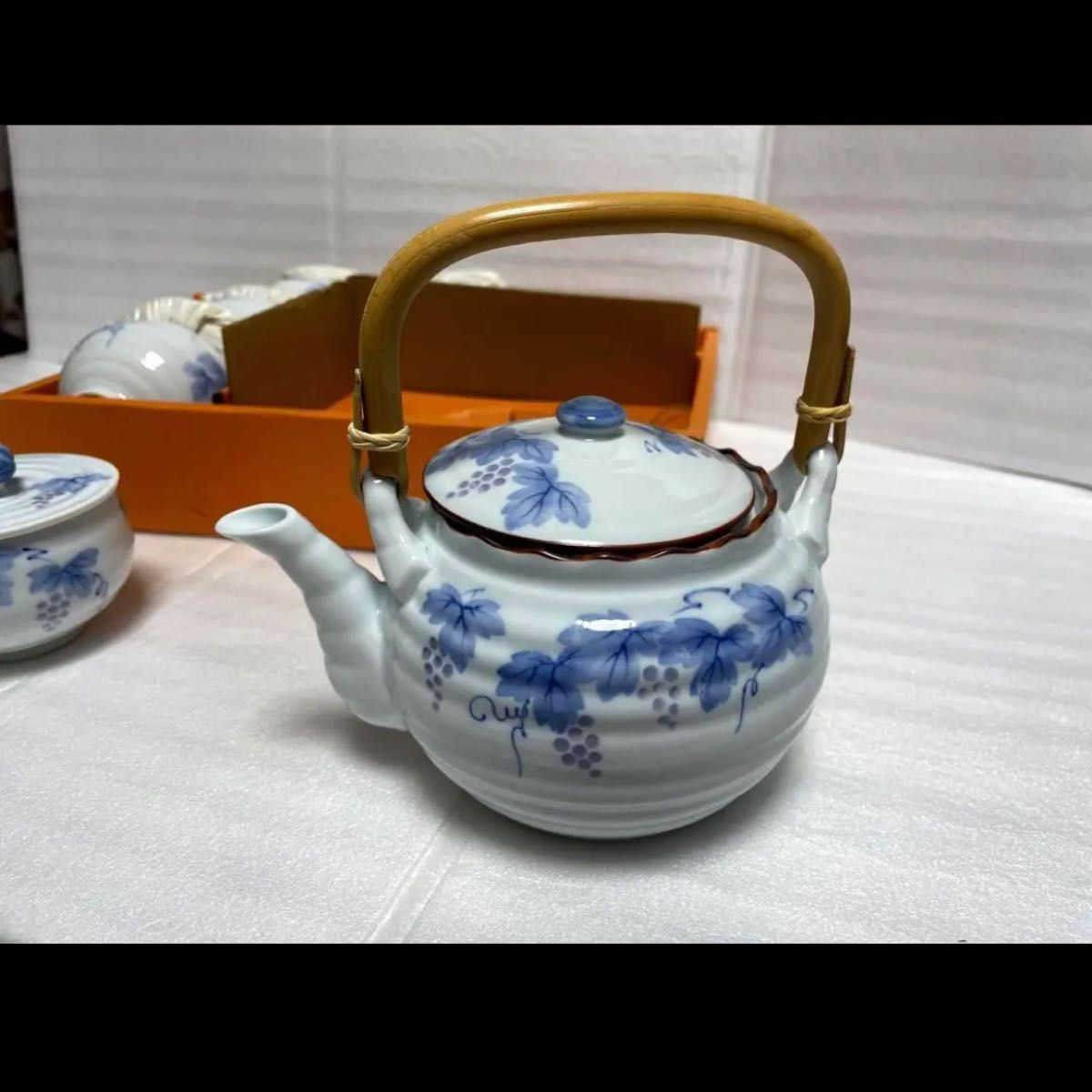 新品未使用　高級有田焼　番茶器　急須 湯呑み 蓋付き セット