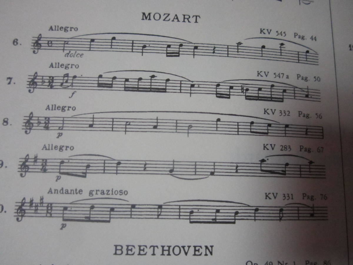 ♪輸入楽譜　ピアノ　Sonata Album: 15 Sonatas - Beethoven, Haydn, Mozart (Edition Peters)　ベートーヴェン　ハイドン　モーツァルト　_画像4