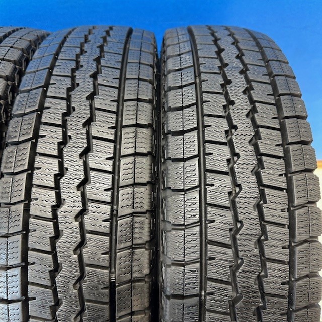 【2021年製造】　155/80R14 88/86N LT　ダンロップ　WINTER MAXX SV01　スタッドレスタイヤ　155/80/14　4本　【来店交換も大歓迎】_画像3