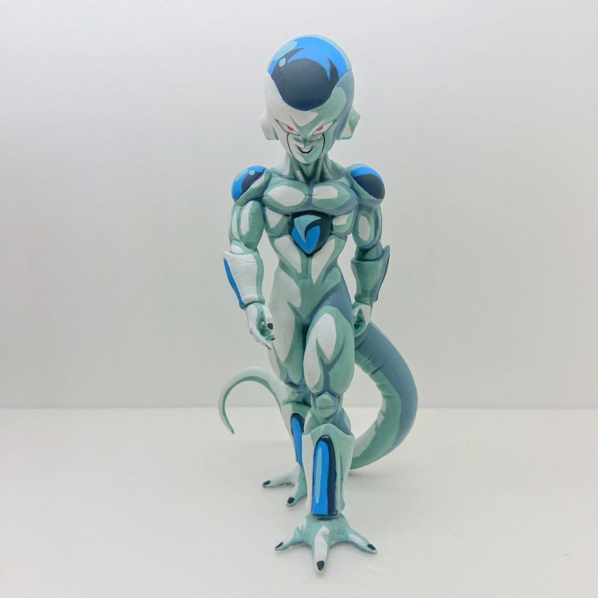 ドラゴンボール フィギュア フリーザ リペイント 二次元塗装 二 ドラゴンボール フィギュア フリーザ リペイント 二次元塗装 二