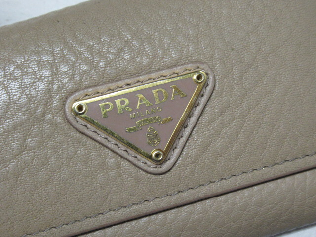 ◆S140.PRADA プラダ Wホック ダブルホック 6連 キーケース/中古_画像3