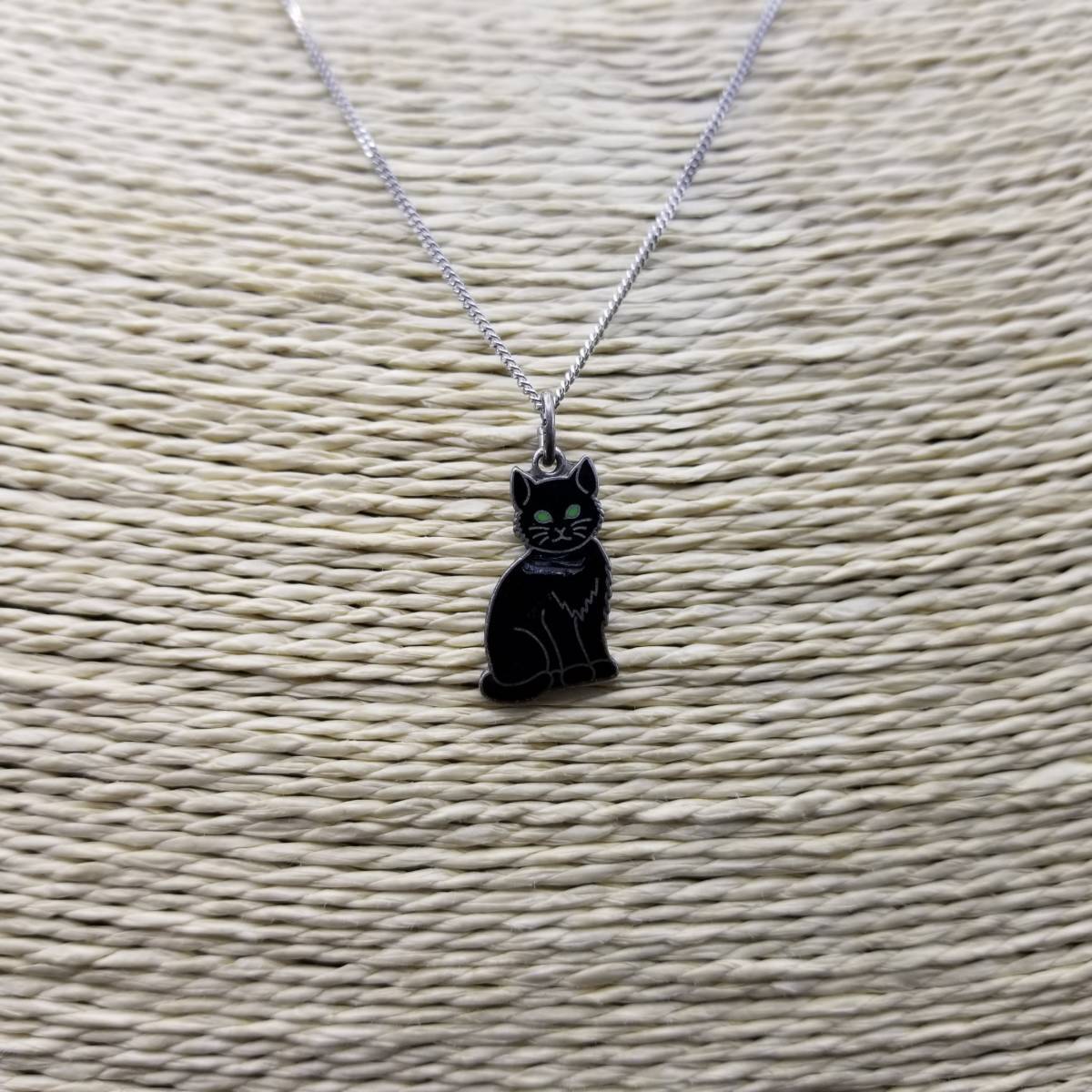1950年代 ハロウィーン 黒猫 925 シルバー ヴィンテージ チャーム ペンダント 銀 Black Cat 小ぶり 動物 イタリア製チェーン付 Y13-T