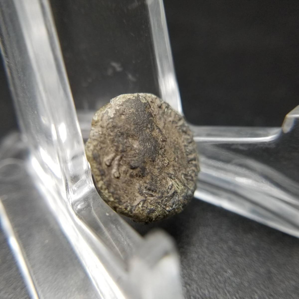 古代ローマ コイン ブロンズ 銅貨 神 アンティーク 発掘品 出土品 古銭 J1 ⑦の画像3