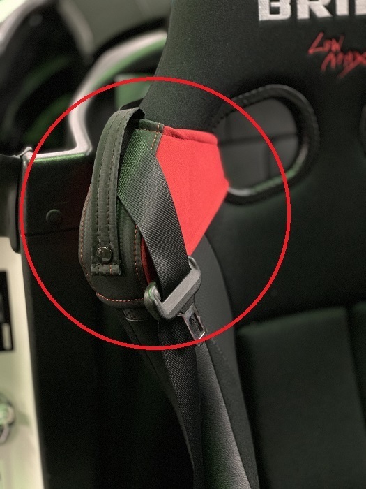 [BRIDE/ bride ]* seat belt guide / red (K26BPO)[1 piece ]*BRIDE seat installation time . original seat belt . easy use!