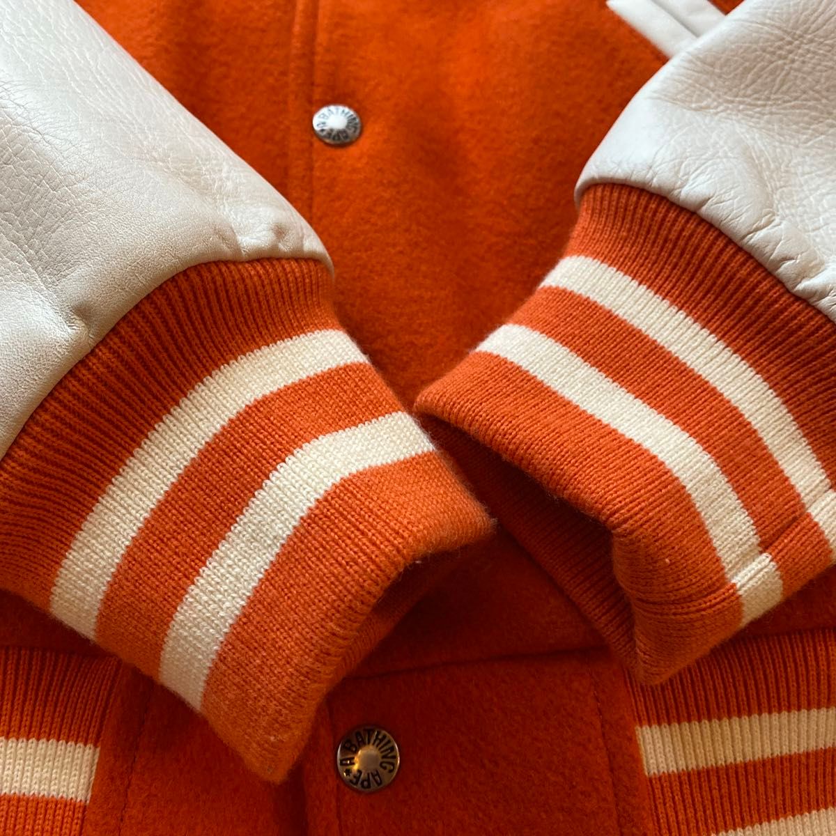 APE スタジャン 超美品 ジャケット レザー 袖革 エイプ APE スタジャン 超美品 ジャケット レザー 袖革 エイプ