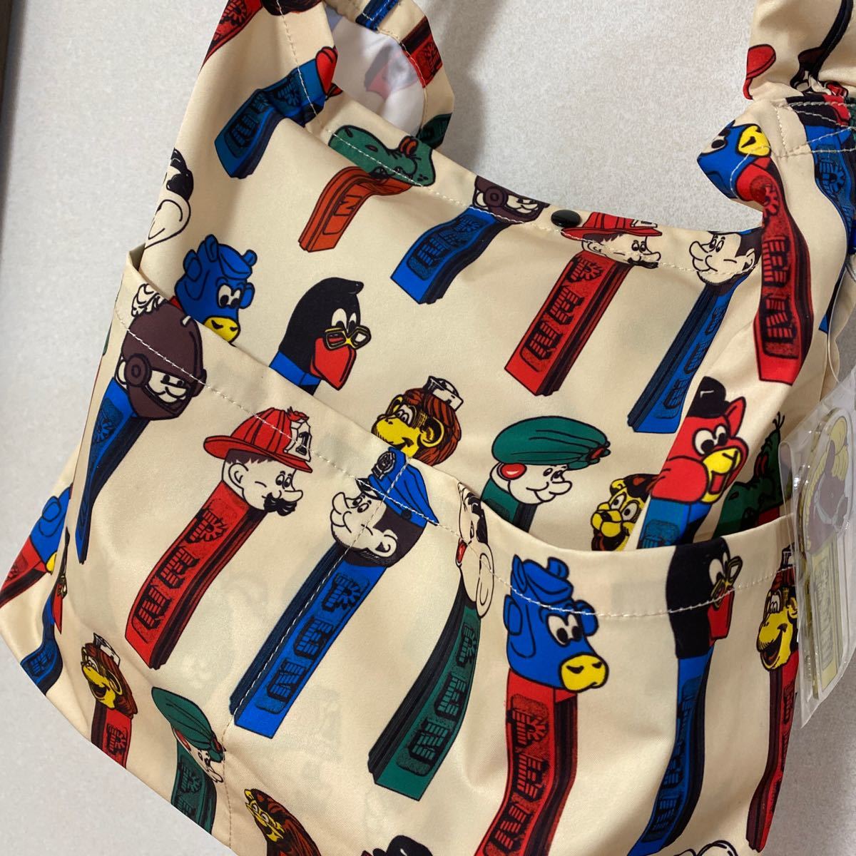 ear PAPILLONNER,イアパピヨネ 【PEZ(ペッツ)× ear】クロス ear PAPILLONNER,イアパピヨネ 【PEZ(ペッツ)× ear】クロス