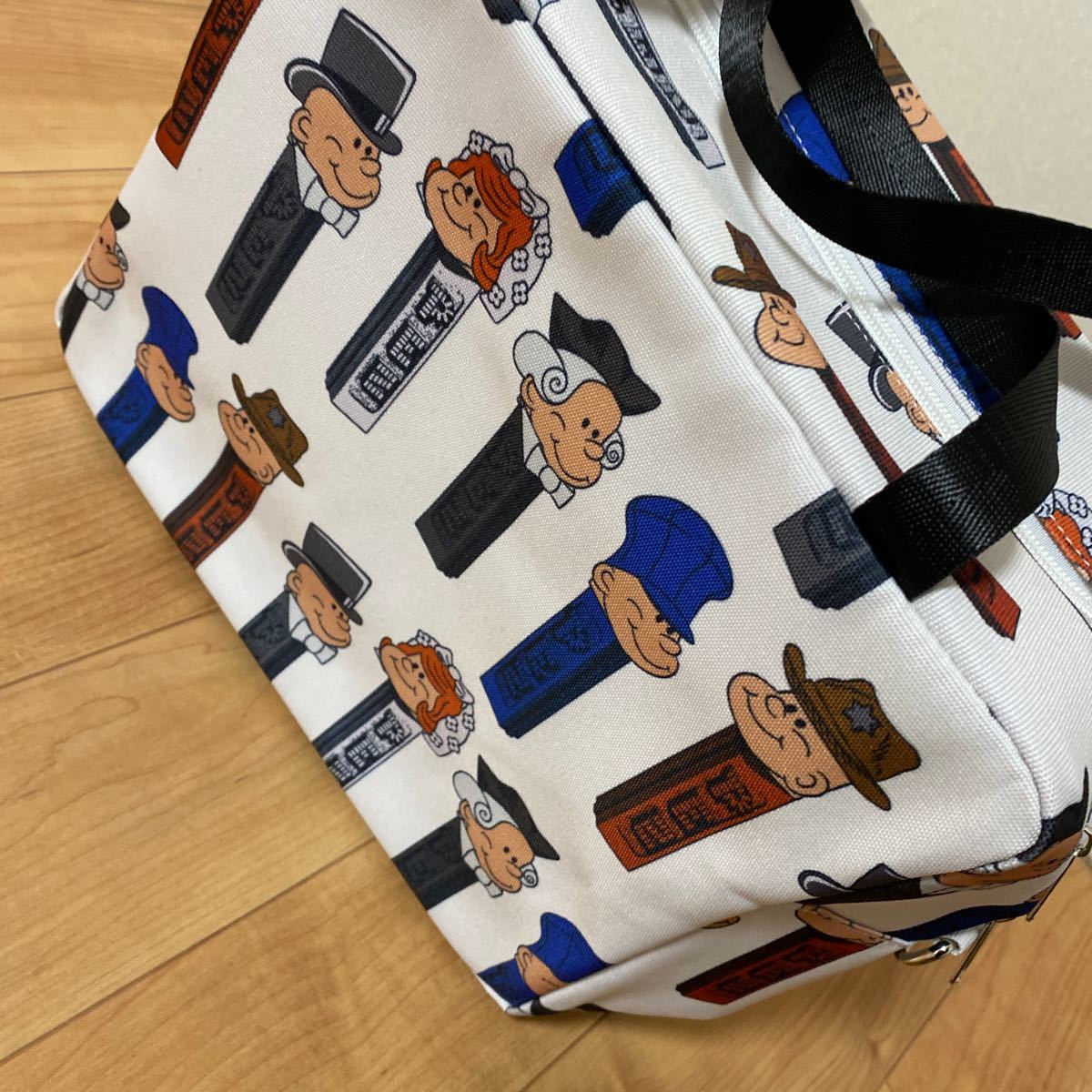 ear PAPILLONNER,イア パピヨネ トートバッグ バッグ ”PEZ(ペッツ)× ear” トート&ショルダーバッグ 保冷バッグインバッグ付き ear PAPILLONNER,イア パピヨネ トートバッグ バッグ ”PEZ(ペッツ)× ear” トート&ショルダーバッグ 保冷バッグインバッグ付き