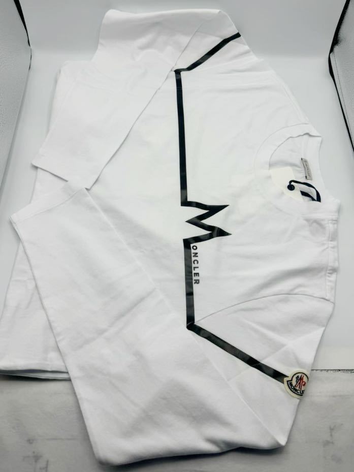 新品 未使用 MONCLER モンクレール ロンT 長袖Tシャツ ロングスリーブ 胸ロゴ 肩 ワッペン メンズ XL 国内正規品 QRコード プロダクトIDの画像3