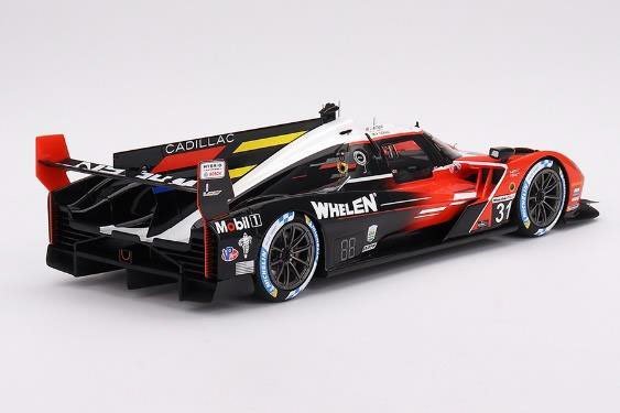 Top Speed 1/18 2023年セブリング１２時間 キャデラック CADILLAC - V-LMDH 5.5L V8 TEAM WHELEN ENGINEERING RACING No.31_画像2