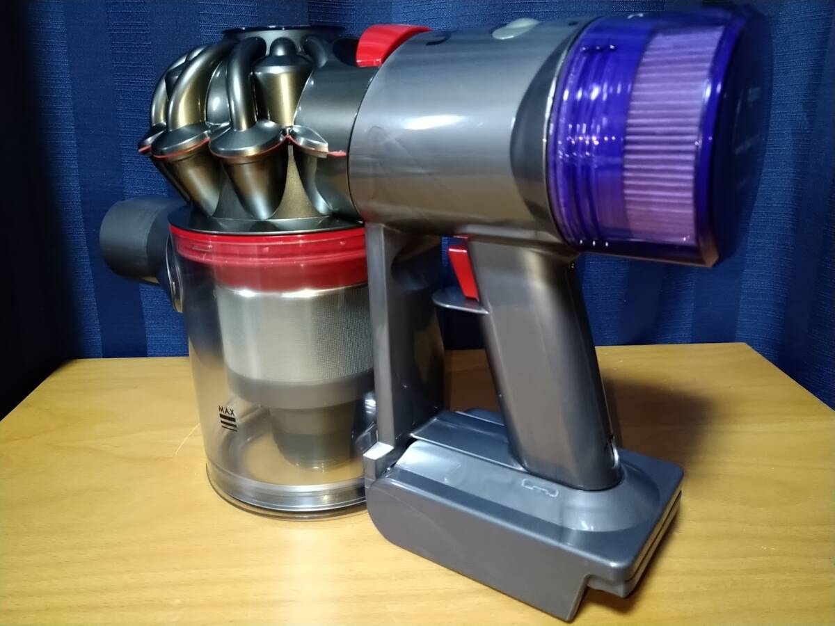 【マキタ18Vバッテリー仕様・分解洗浄】 dyson ダイソン V8 SV10K ハンディクリーナー サイクロン式 掃除機_画像4