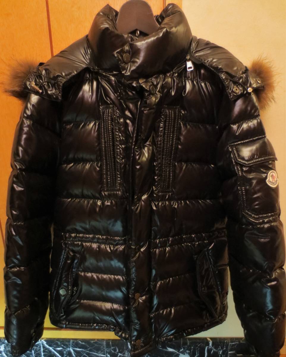 最終値下げ 新品 MONCLER モンクレール G32-003 ダウンジャケット