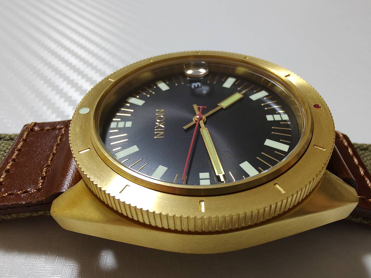 ◆NIXON クオーツ腕時計 THE ROVER 金色の画像8