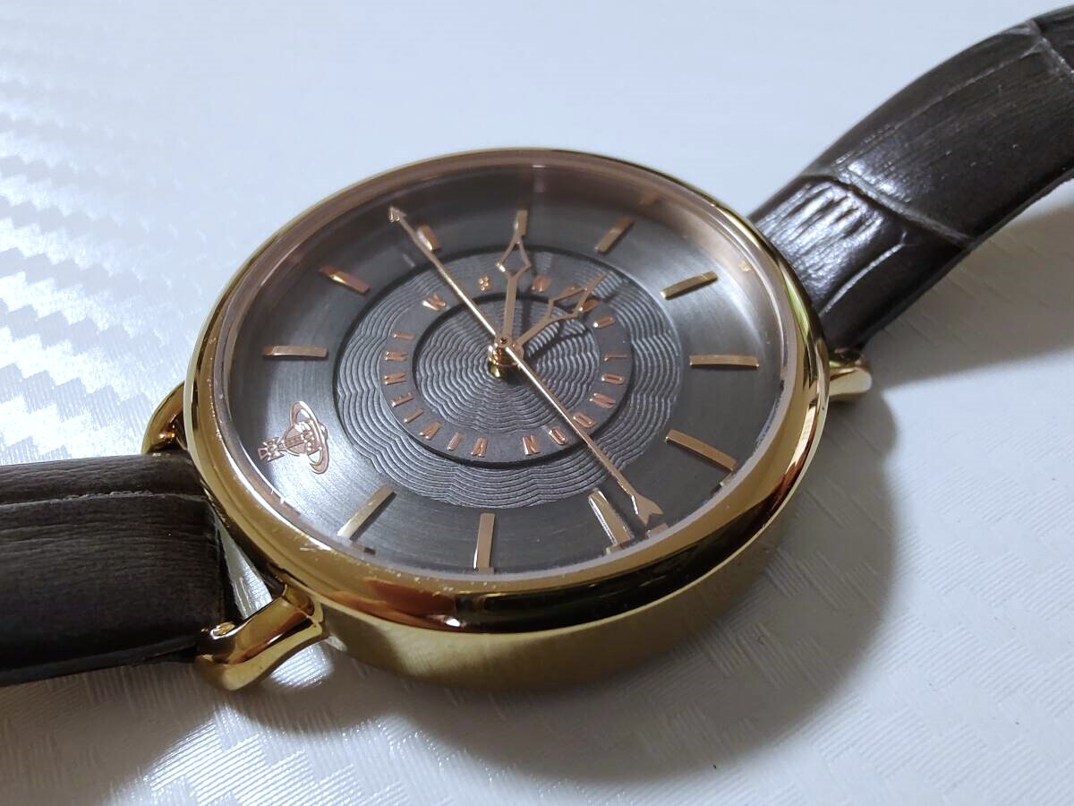 ◆Vivienne Westwood クオーツ腕時計 [VV076CHCH]の画像9
