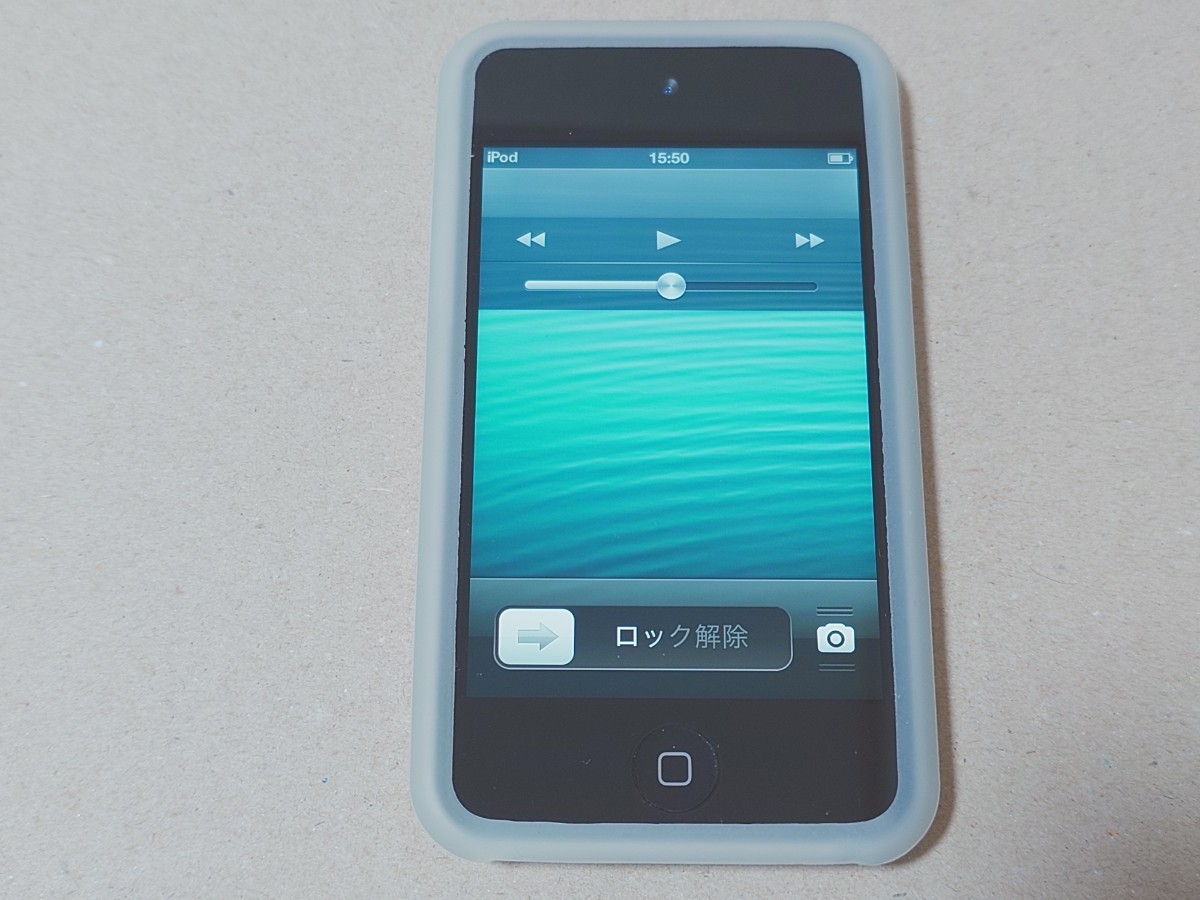 Apple iPod touch 第4世代 64GB【A1367】【MC547J/A】カバー付き 動作確認済み ④_画像8