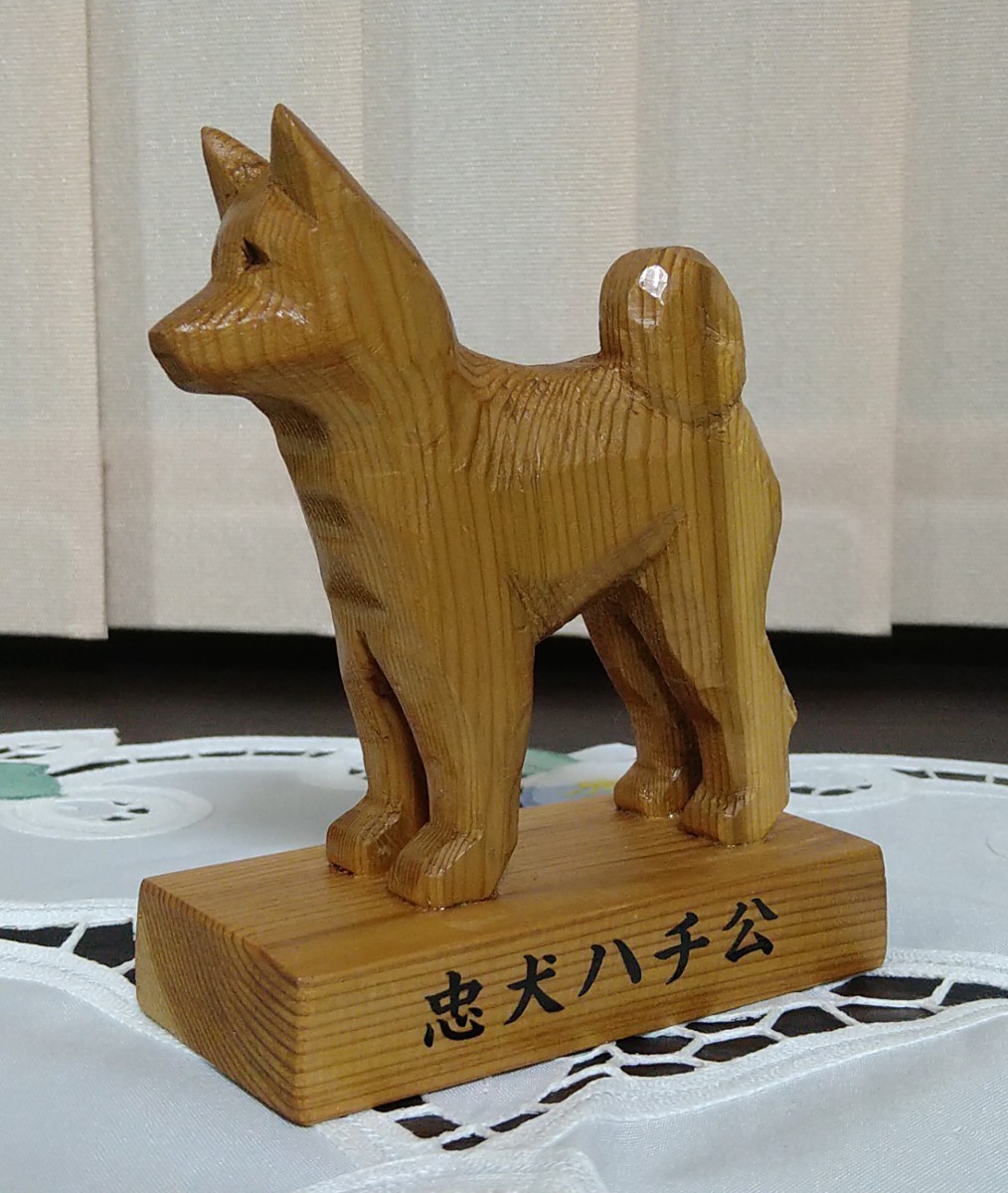 Yahoo!オークション - 忠犬ハチ公 古い木彫り人形 天然秋田杉製 Yahoo!オークション - 忠犬ハチ公 古い木彫り人形 天然秋田杉製