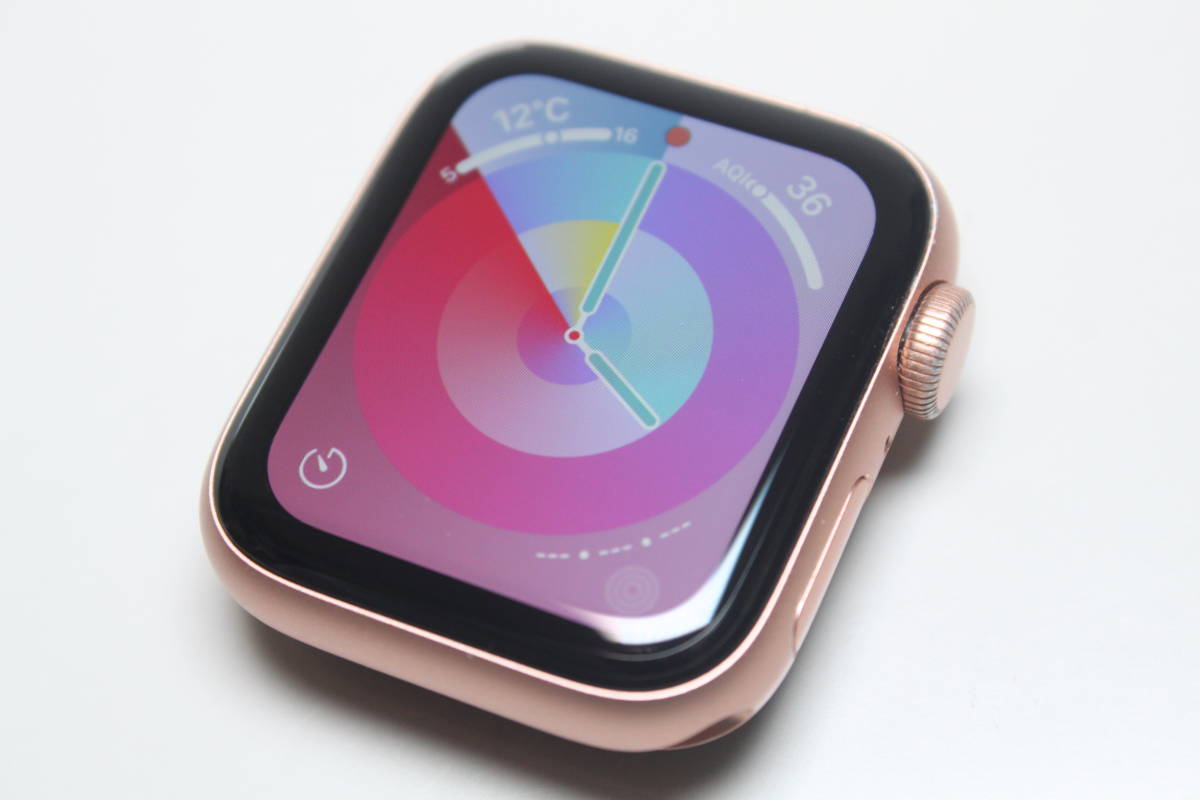 Apple Watch SE（第1世代）GPS/40mm/A2351〈MKQA3J/A〉④_画像3