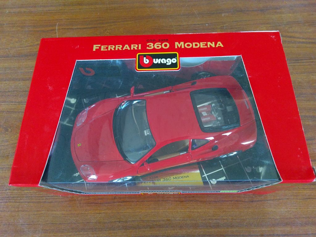 Burago ferrari 360MODENA 1/18 イタリア製　ブラーゴ フェラーリ 360 ミニカー_画像2