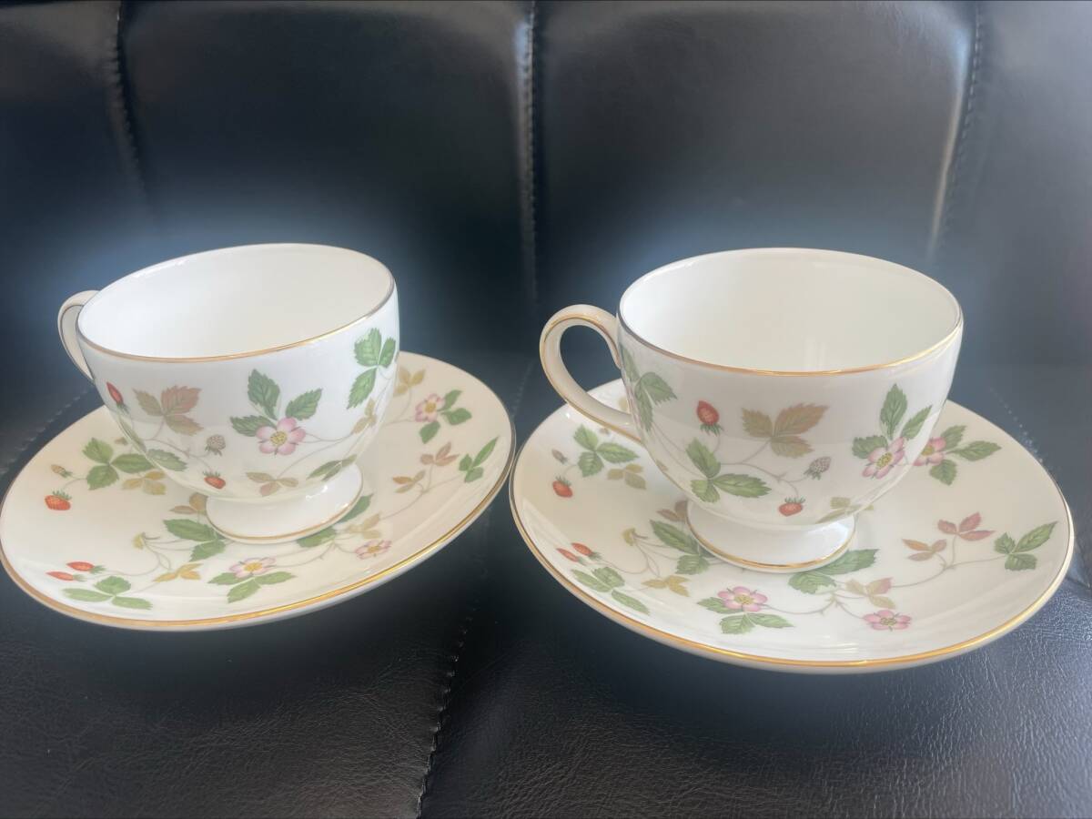 ★☆#5494　WEDGWOOD/ウェッジウッド/ワイルドストロベリー/カップ＆ソーサー/WILD STRAWBERRY/コーヒーカップ/ティーカップ/ペア☆★_画像2