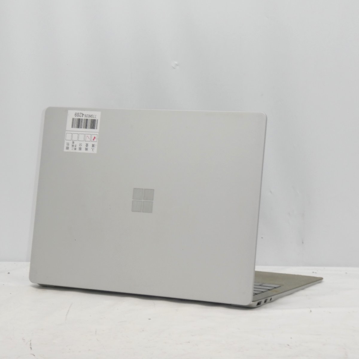 1円～【ジャンク】マイクロソフト Surface Laptop 2 1769 Core i7-8650U 1.9GHz/16GB/SSD512GB/13インチ/OS無【栃木出荷】_画像2