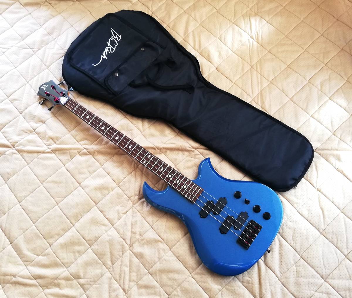 B.C.Rich Eagle Bass-780JE ？ BC リッチ イーグル ベース_画像1