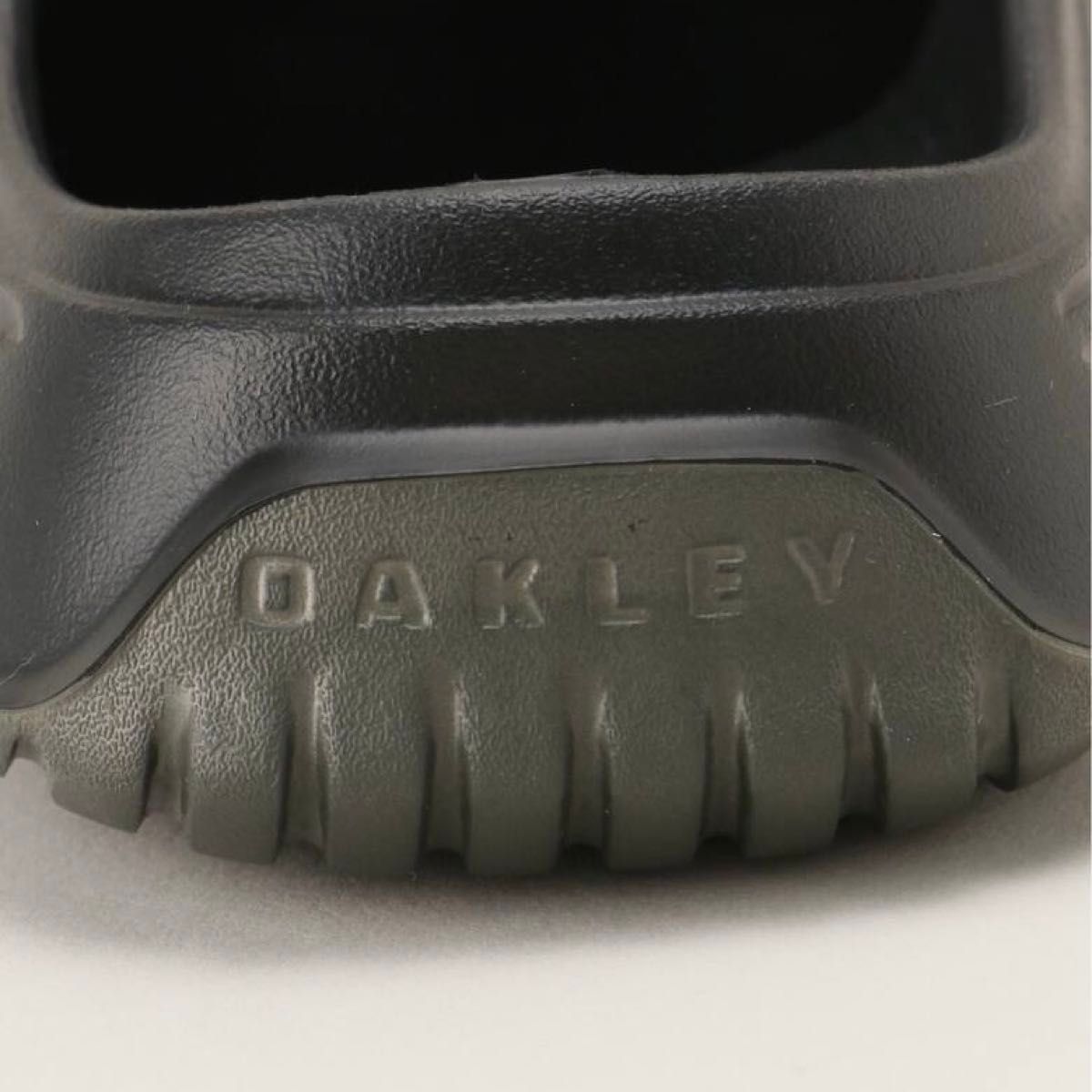 BRAIN DEAD × OAKLEY】 OFT Paguro サンダル クロッグ ブレイン BRAIN DEAD × OAKLEY】 OFT Paguro サンダル クロッグ ブレイン