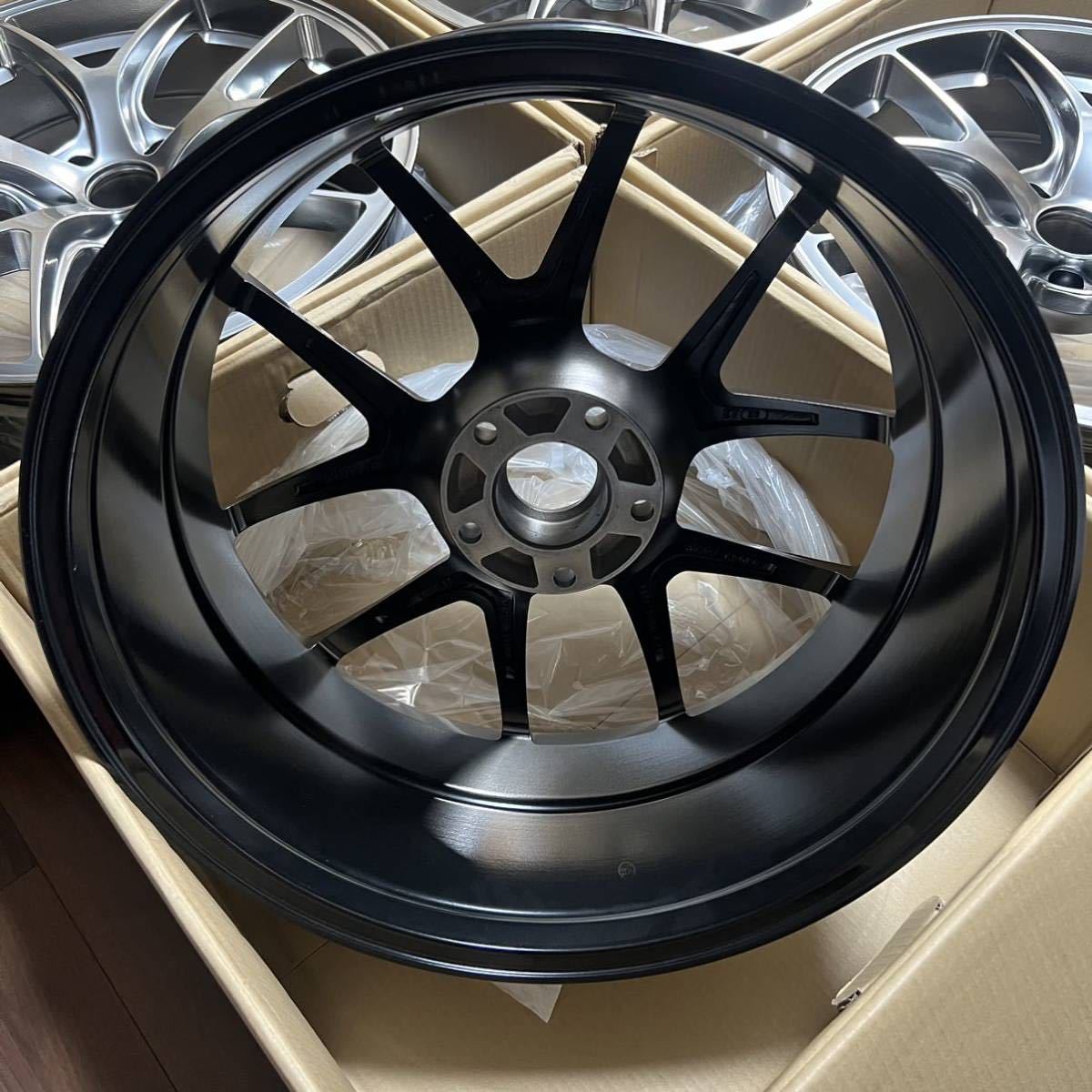 新品20インチ軽量5クロススポークホイール (20x8.5J +25) 5x120 ハブ72.6mm アルファード40 レクサスLS500 LS460 LS600 BMW M2 M3 M4 G20_画像8