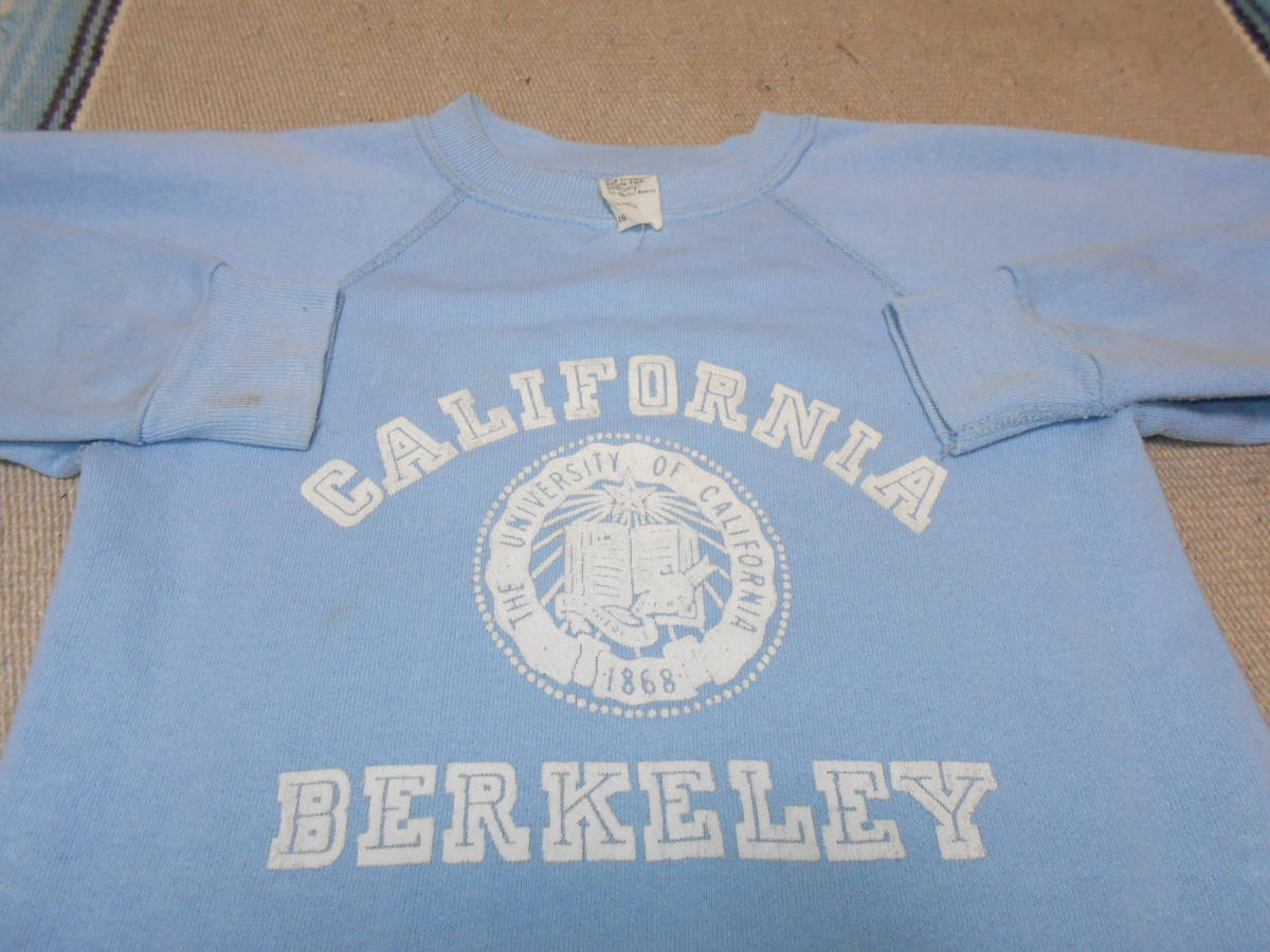 １９７０年代製 カリフォルニア大学 UNIVERSITY OF CALIFORNIA BERKELEY 外縫い ラグラン スウェット水色FOOTBALL BASKETBALL VINTAGE UCLA_画像2