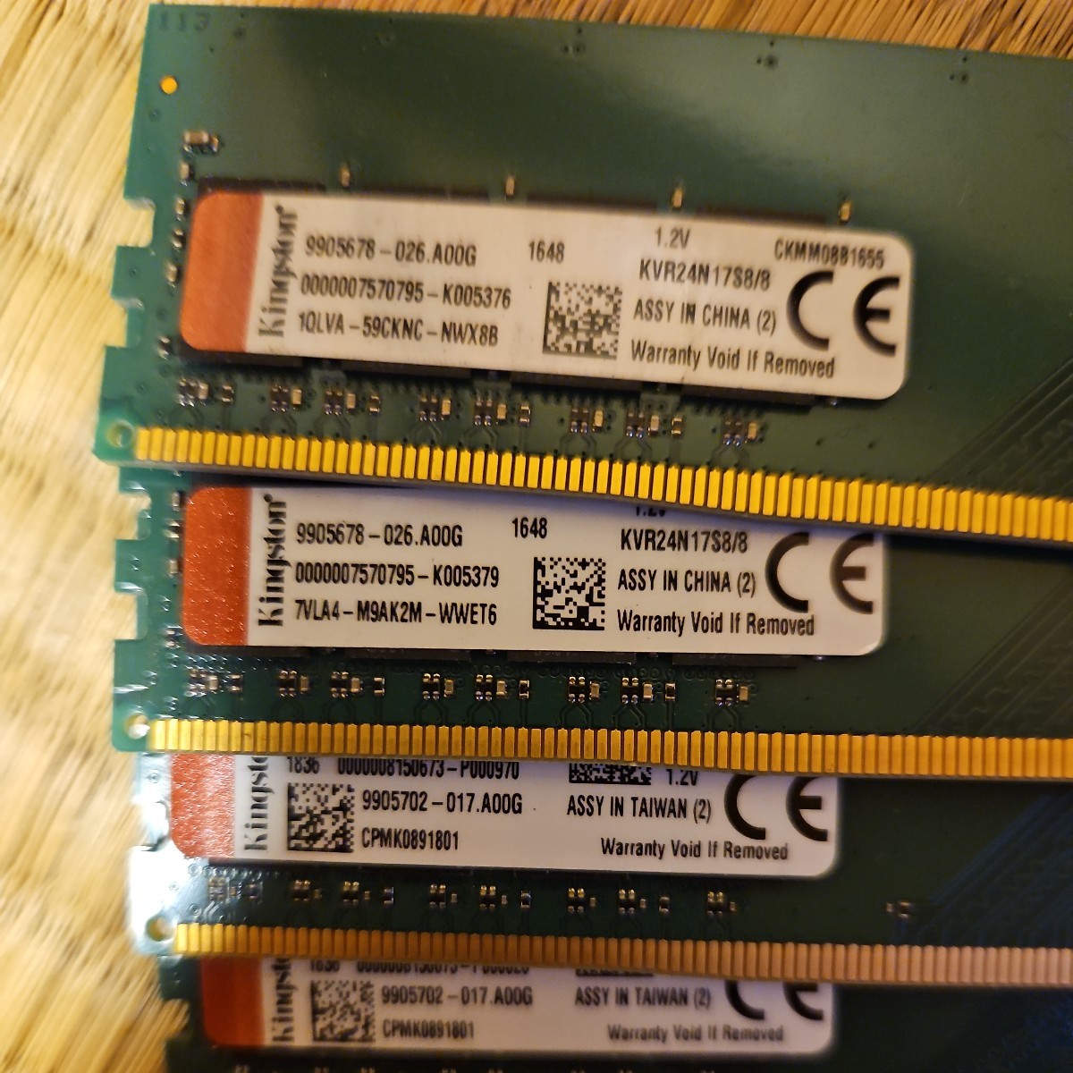 Kingston　パソコンメモリ　 DDR4&DDR3　規格容量不明　全17枚　動作未確認　ジャンク_画像6