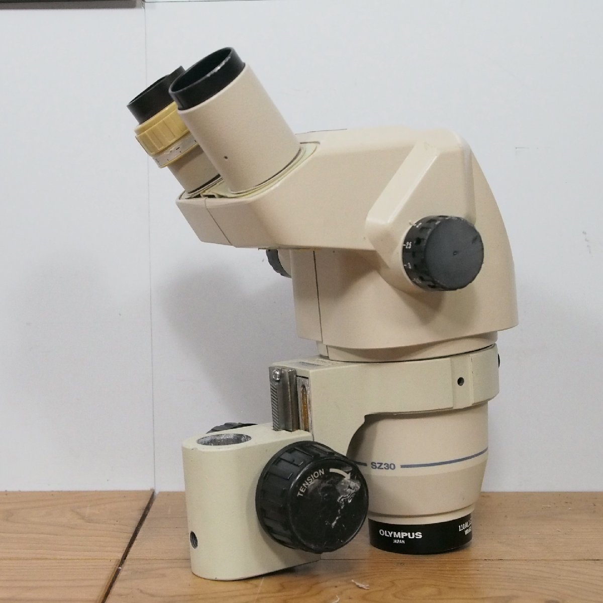 ☆【1W0202-1@】 OLYMPUS オリンパス 双眼顕微鏡ヘッドパーツ SZ30③ ジャンク