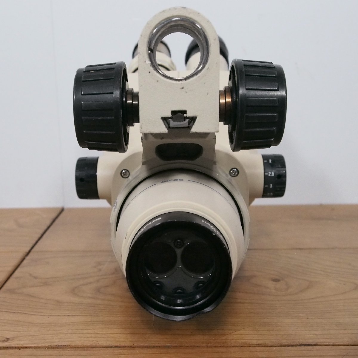 ☆【1W0202-1@】 OLYMPUS オリンパス 双眼顕微鏡ヘッドパーツ SZ30⑥ ジャンク_画像6