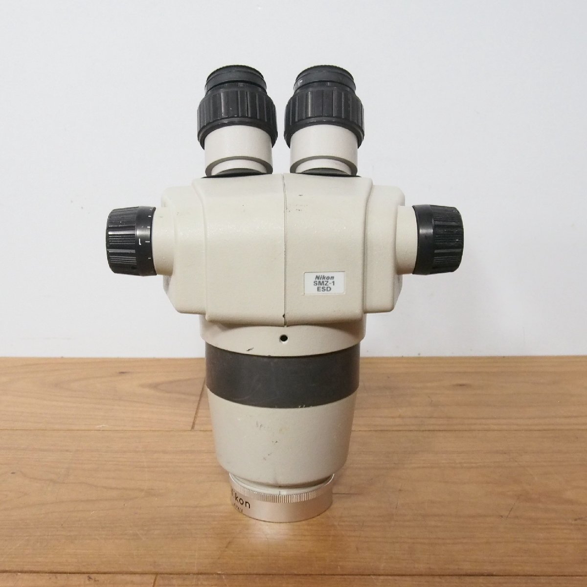☆【1W0202-1@】 Nikon ニコン 双眼顕微鏡ヘッドパーツ SMZ-1 ESD② ジャンク_画像3