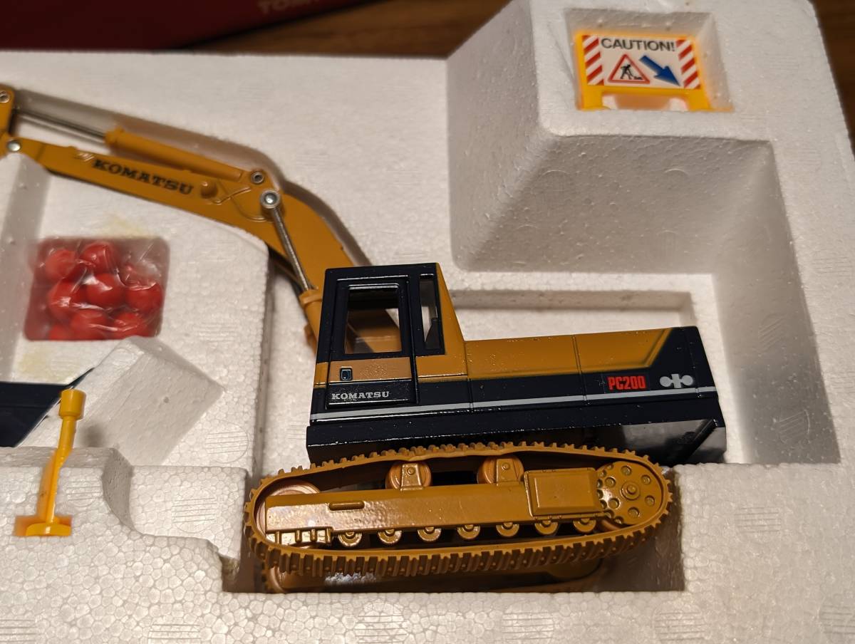 Yahoo!オークション - 未使用 トミカ ダンディ DK-001 KOMATSU Yahoo!オークション - 未使用 トミカ ダンディ DK-001 KOMATSU