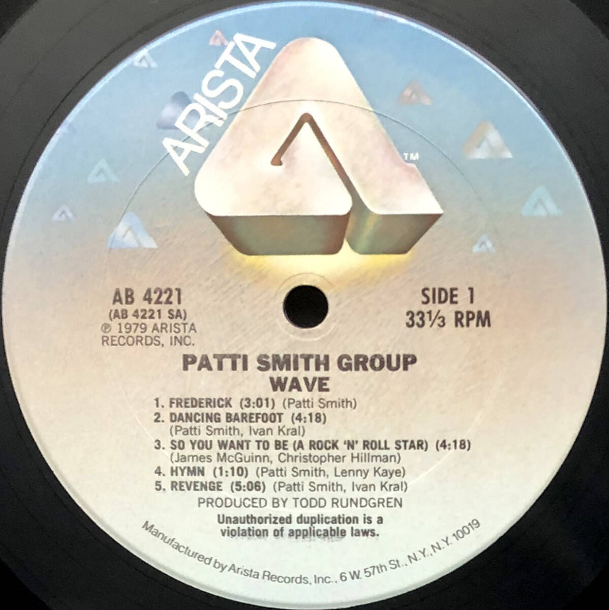 ★美品 US ORIG LP★PATTI SMITH GROUP/Wave 1979年 初回AB規格 両面STERLING gc刻印入 インサート付 シュリンク付 NEW YORK PUNKの女王_画像3