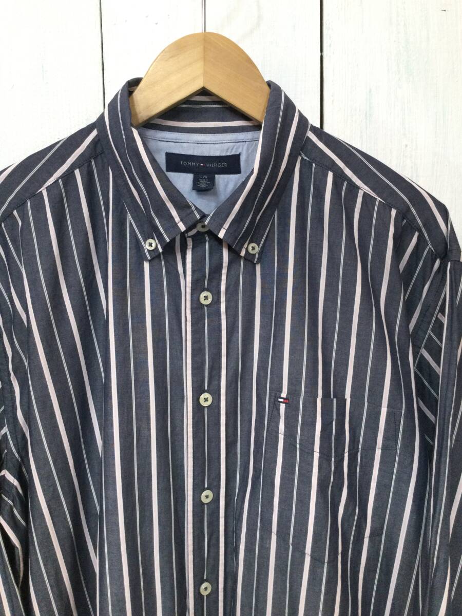 TOMMY HILFIGER トミーヒルフィガー ストライプシャツ コットン長袖シャツ 胸ロゴ メンズL 良品綺麗の画像2