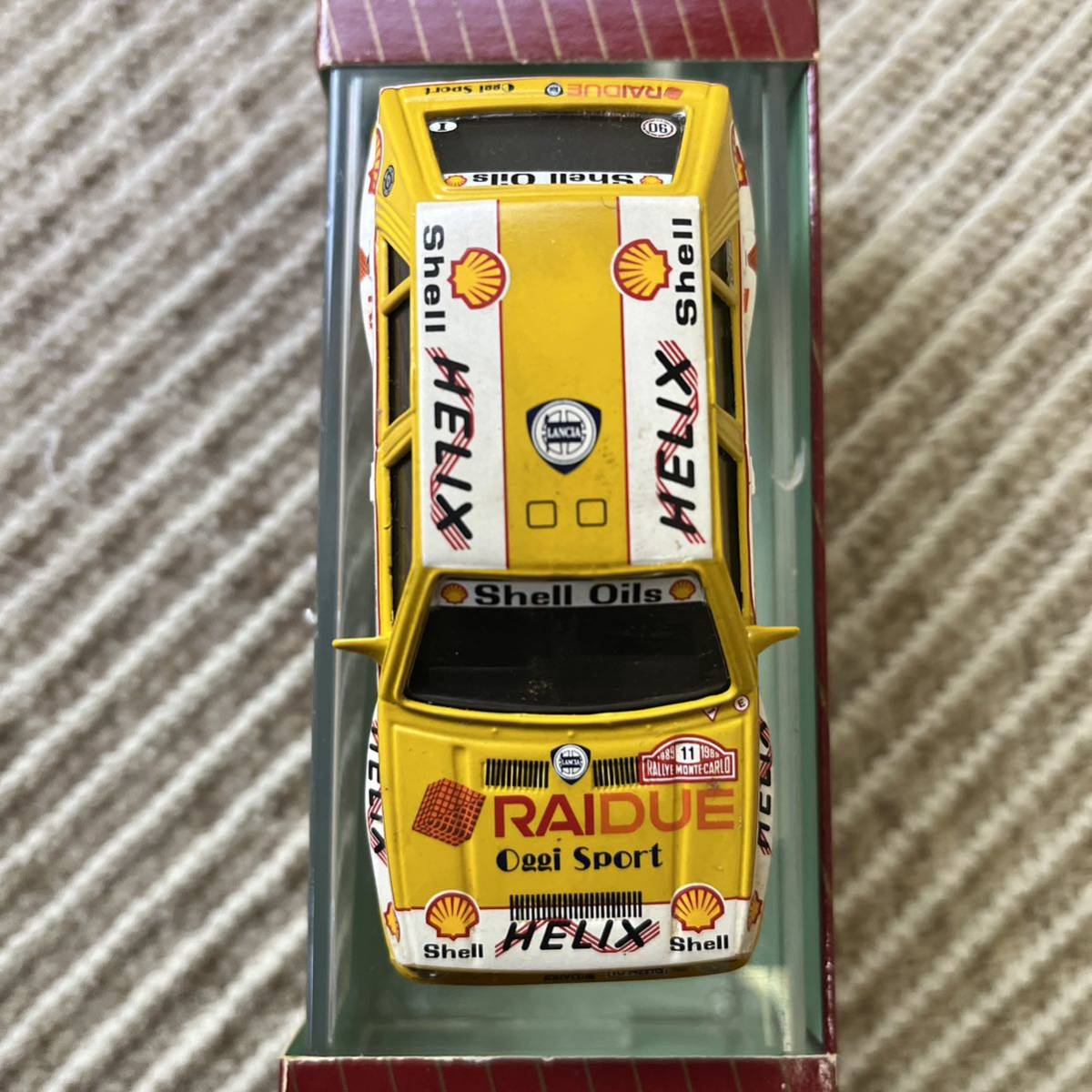 絶版品　ビテス製 1/43 ランチア デルタ インテグラーレ 1989 WRC モンテカルロラリー RAI DUE_画像6