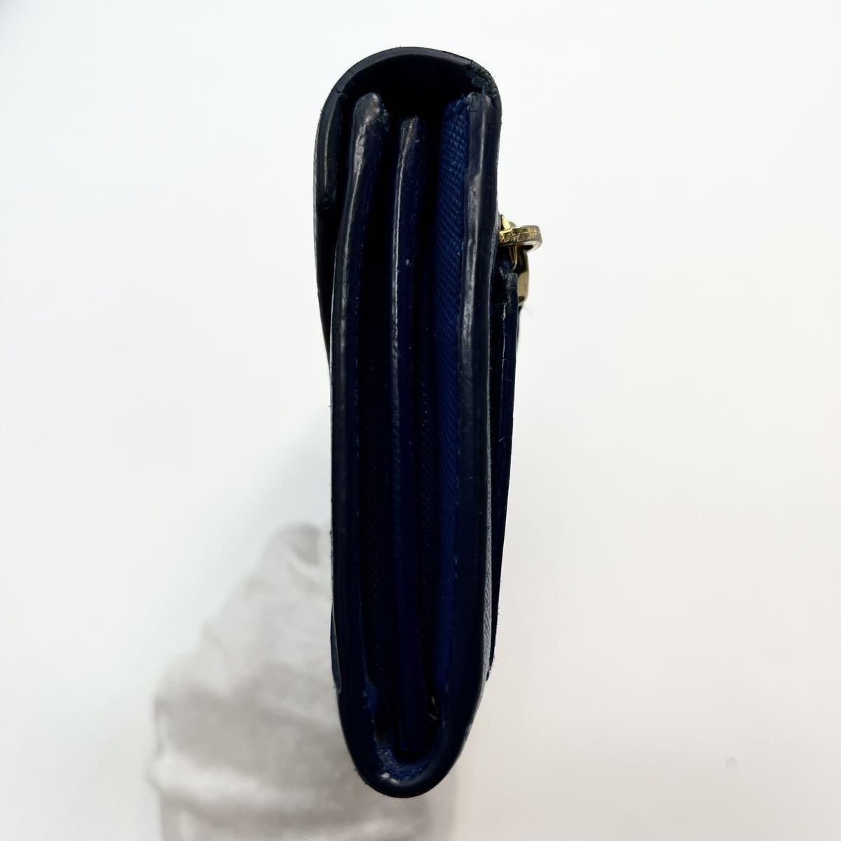 美品 PRADA プラダ 長財布 サイフ レター型 二つ折り ペーパーウォレット サフィアーノレザー ブルー系 メンズ　レディース 高級感 _画像4