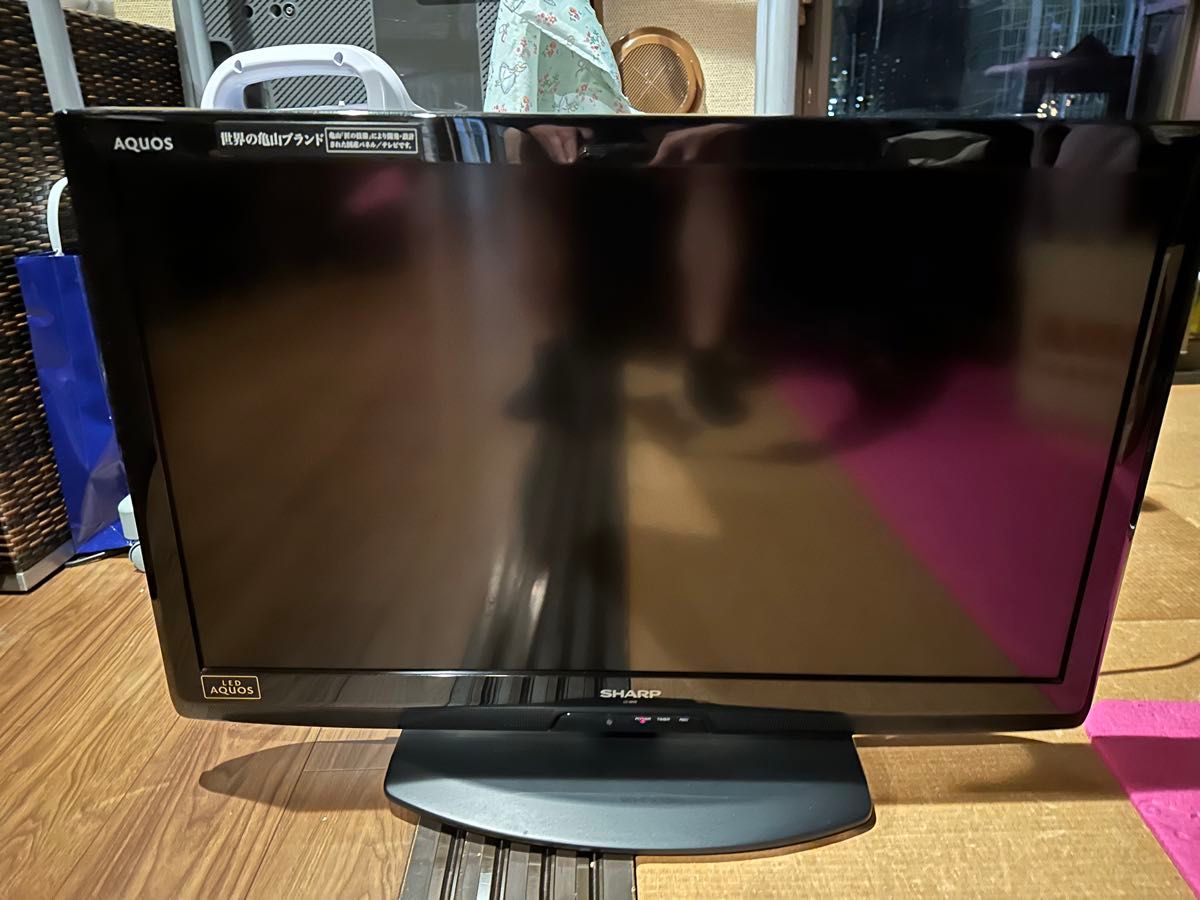 2012年製 AQUOS lC-32V5 世界の亀山モデル 32インチ|Yahoo 2012年製 AQUOS lC-32V5 世界の亀山モデル 32インチ|Yahoo