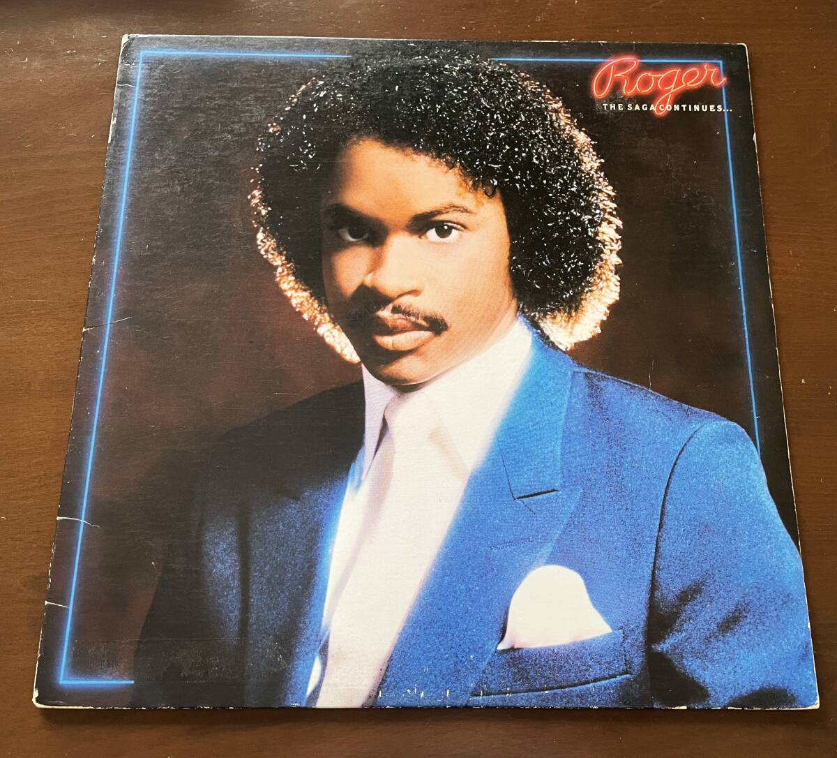 格安スタート！U.S.★LP盤 　ROGER　／THE SAGA CONTINUES ...　FUNK／DISCO ★レコード番号：1-23975_画像1