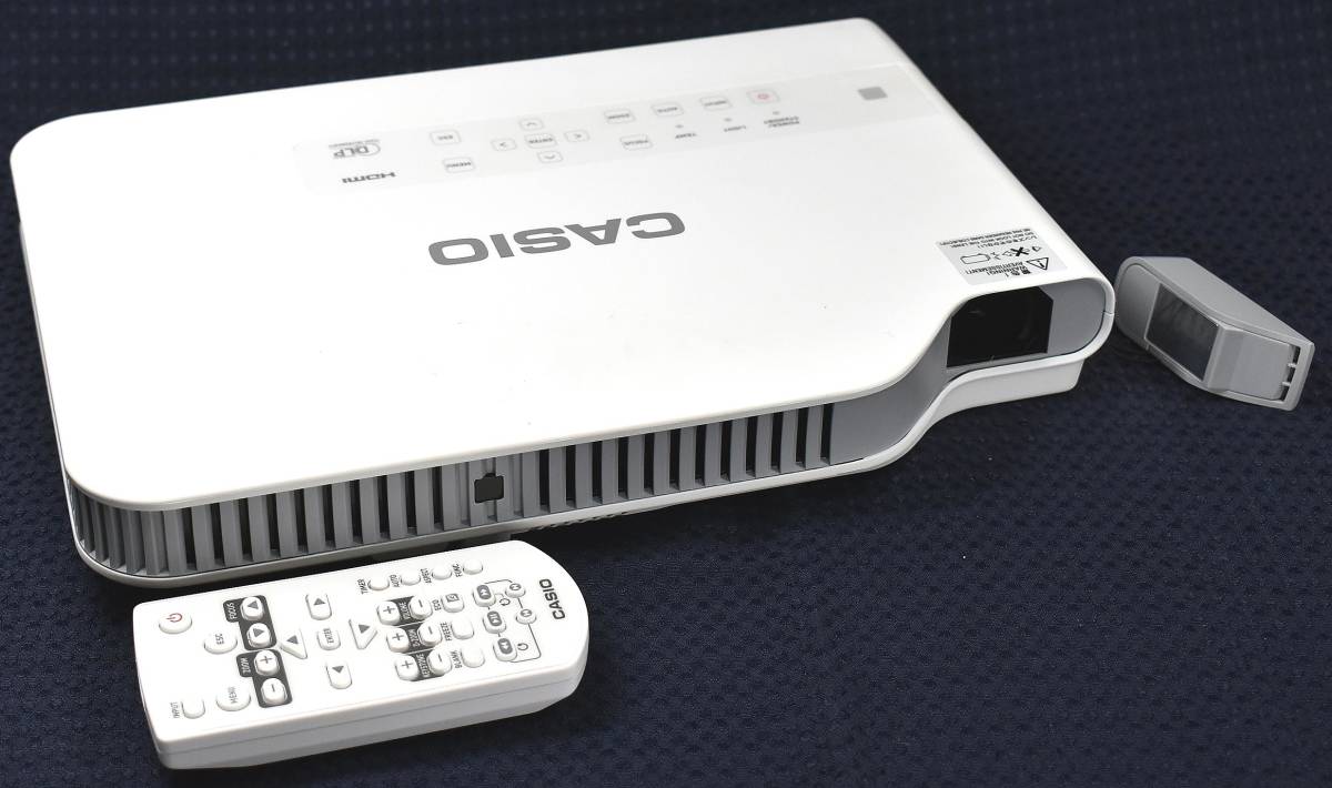 (送料込) 使用時間 7H(使用時間短い) CASIO カシオ XJ-A257 3000ルーメン WXGA HDMI リモコン付 スリムモデル プロジェクター(NS30(A)_画像1