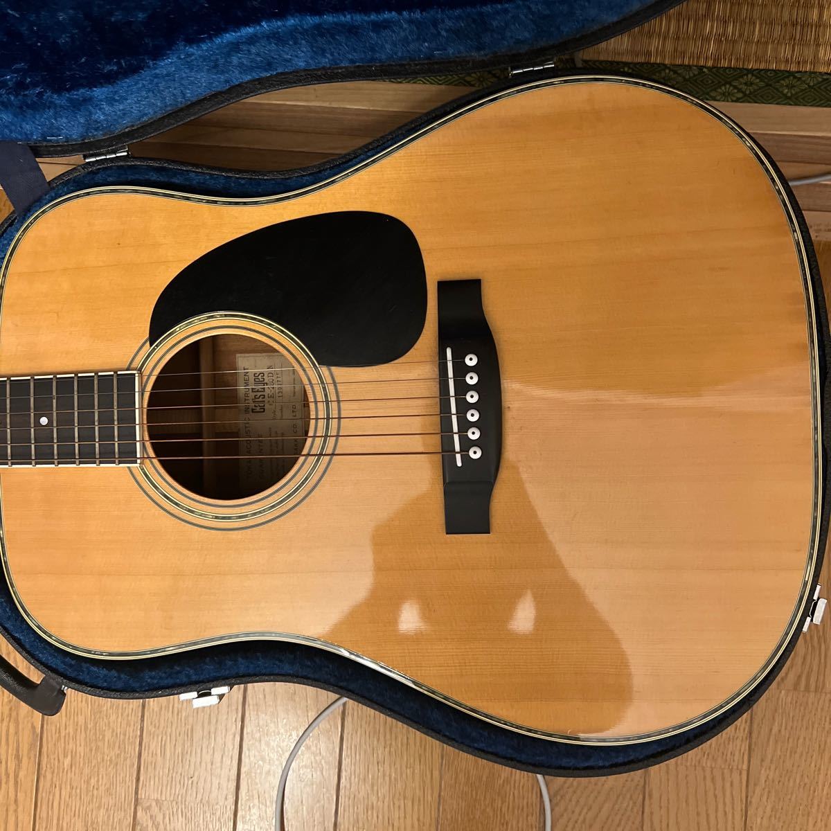 TOKAI ACOUSTIC Cat's Eyes CE-280D アコースティックギター 木目 弦楽器 演奏 弾き語り ペグ破損　東海楽器　ハードケース付き_画像3