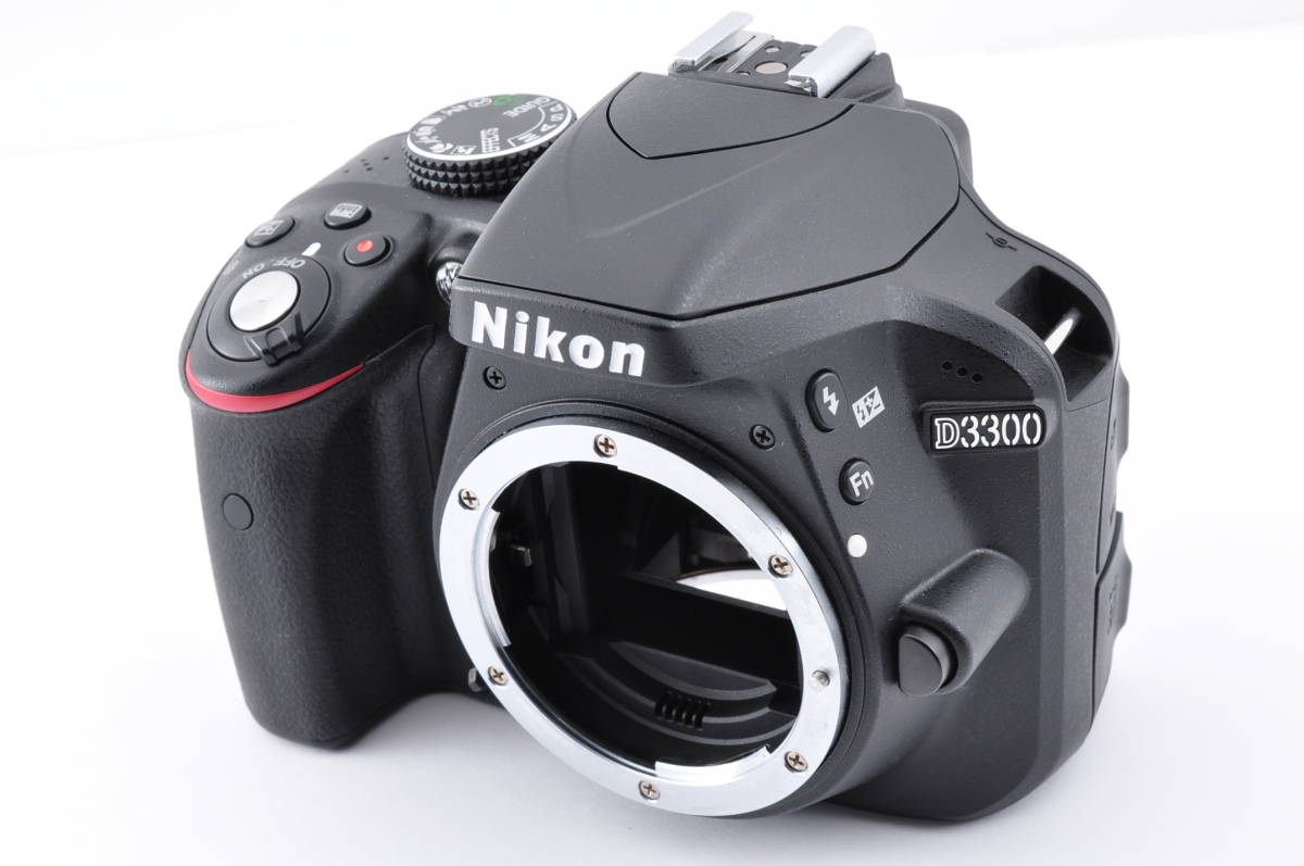 Nikon D3300 18-55㎜ シャッター数170(0%)　#FA12