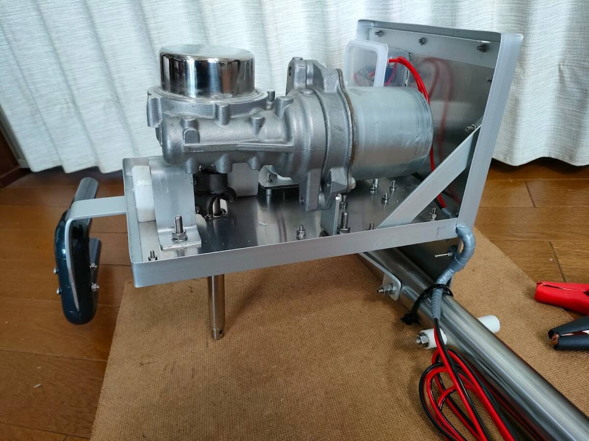 電動ビシ巻き取り機 ドラグ付 6カ月保障 12v用 右側用 電動ビシ巻き取り機 ドラグ付 6カ月保障 12v用 右側用