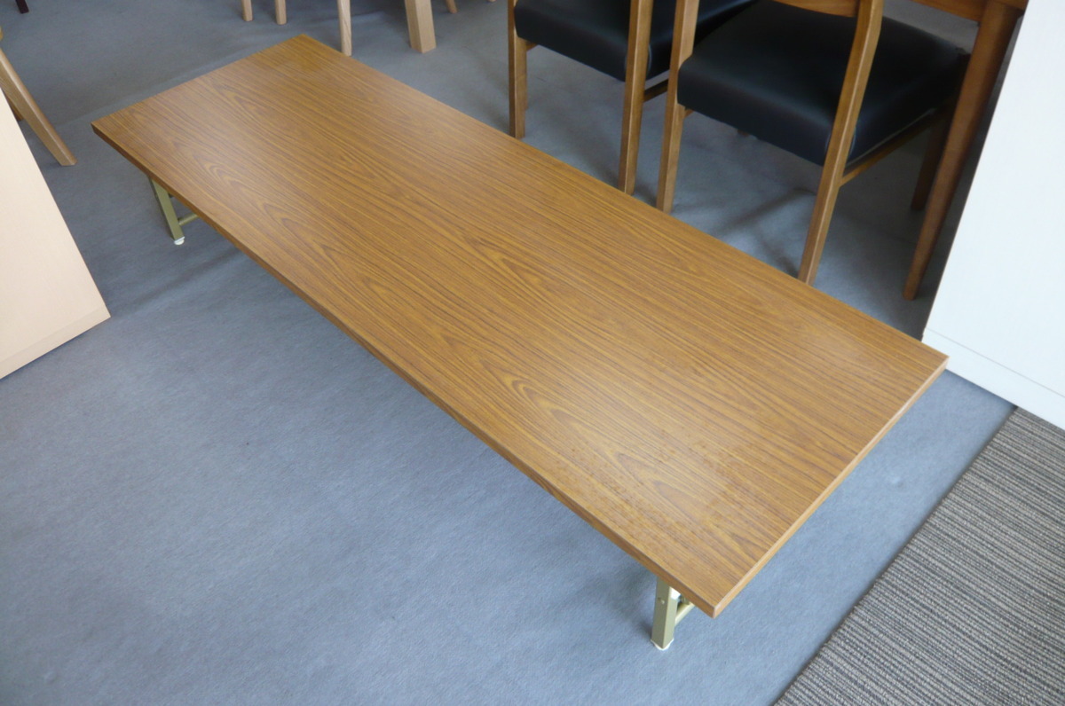 最高の S7016・S7017 展示未使用品 ローテーブル オフィステーブル 会議用テーブル３台セット 折り畳み式 折り畳み