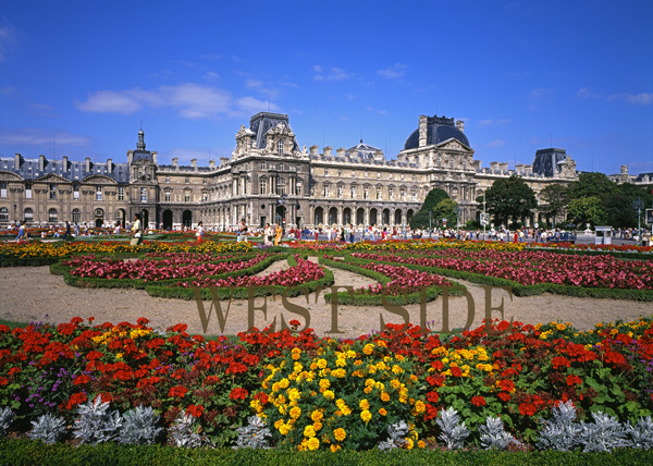 ヤフオク ルーブル美術館 パリ フランス 花壇 風景写真