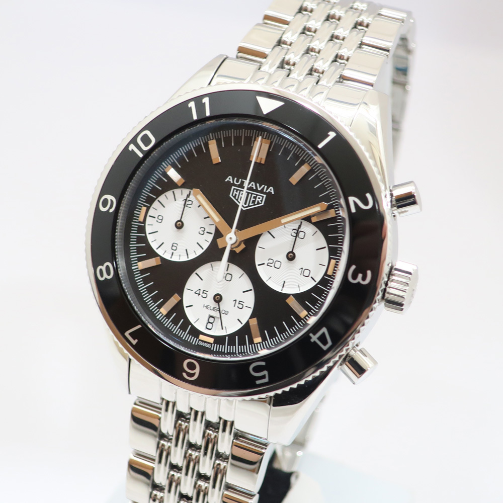 【天白】【TAG HEUER】タグホイヤー オータヴィア ホイヤー02 CBE2110.BA0687 クロノグラフ メンズ 腕時計【新品】【未使用】【中古】_画像2