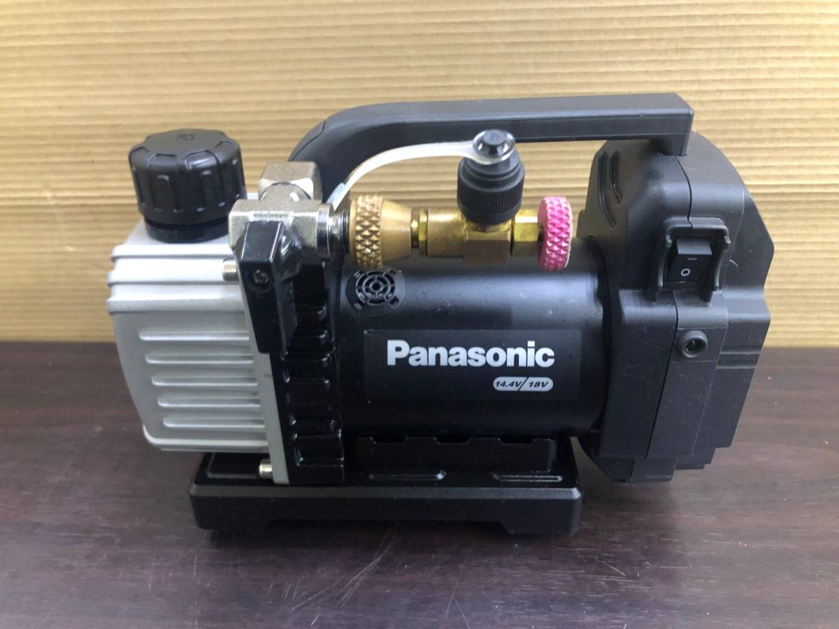 【中古品】Panasonic パナソニック 14.4/18V充電デュアル真空ポンプ EZ46A3K-B 動作確認済 / ITGREBZ84G1W_画像2