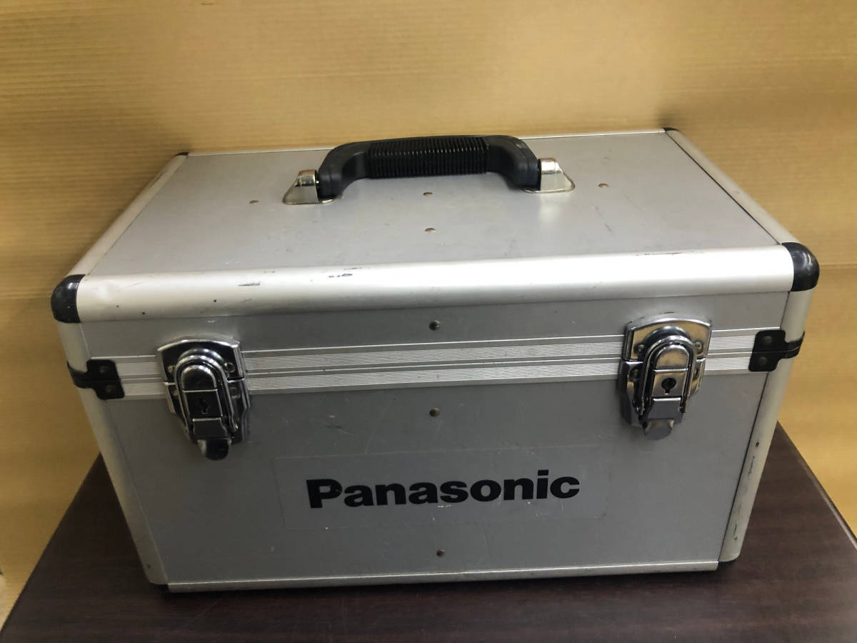 【中古品】Panasonic パナソニック 14.4/18V充電デュアル真空ポンプ EZ46A3K-B 動作確認済 / ITGREBZ84G1W_画像9