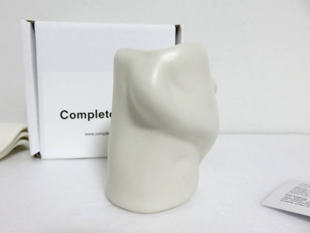 送料無料新品Completedworks Postures ホワイトコンプリーテッド 送料無料新品Completedworks Postures ホワイトコンプリーテッド