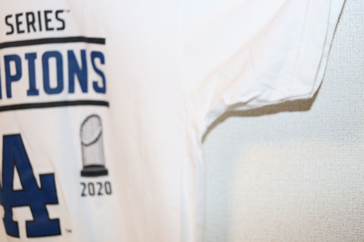 レア日本正規品 mlb レア ドジャース fanatics ワールドシリーズ 選手サイン印字 半袖Tシャツ 大谷翔平関連 Lサイズ